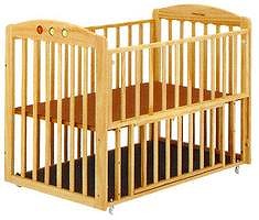 アップリカ ベビーベッド ココネルエアープラス シュークリーム