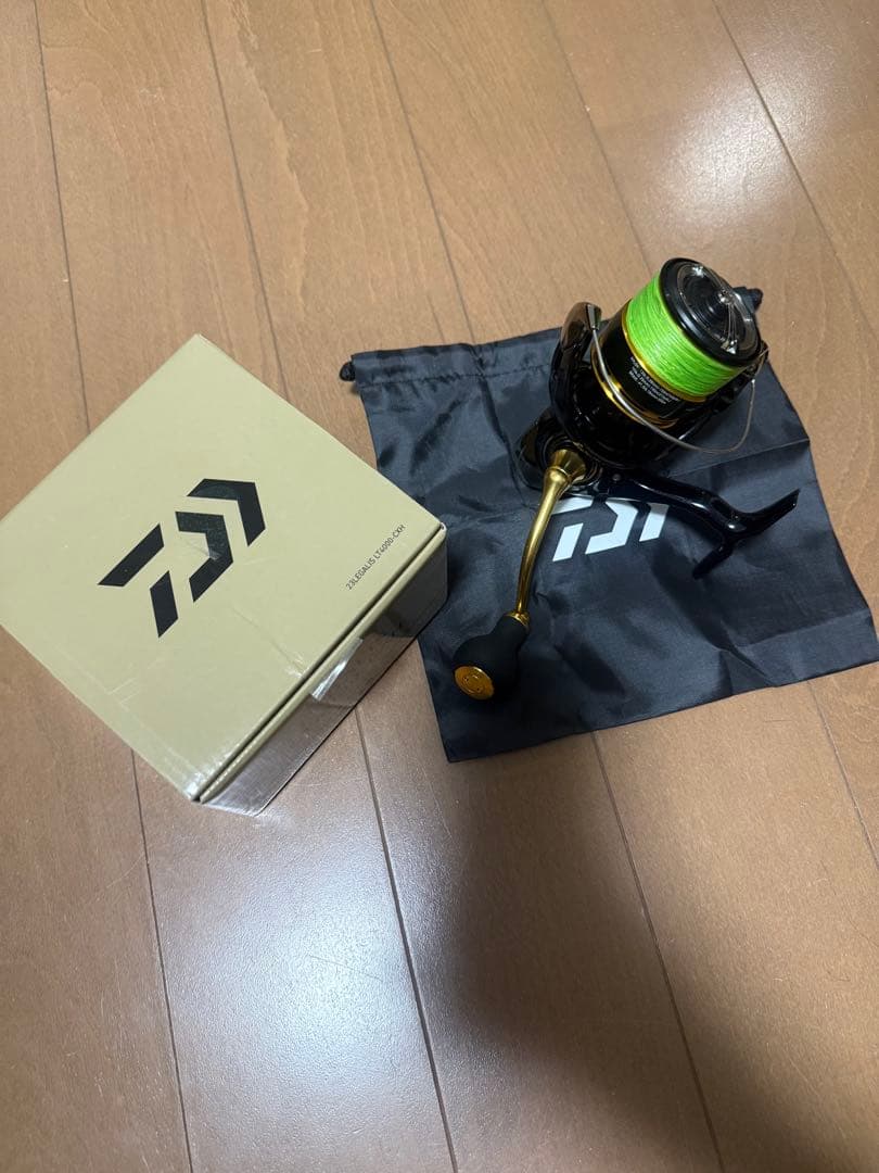 【極美品】23 レガリス LT4000-cxh DAIWA（ダイワ） レガリス 23 LT 4000 CXH スピニングリール : H43