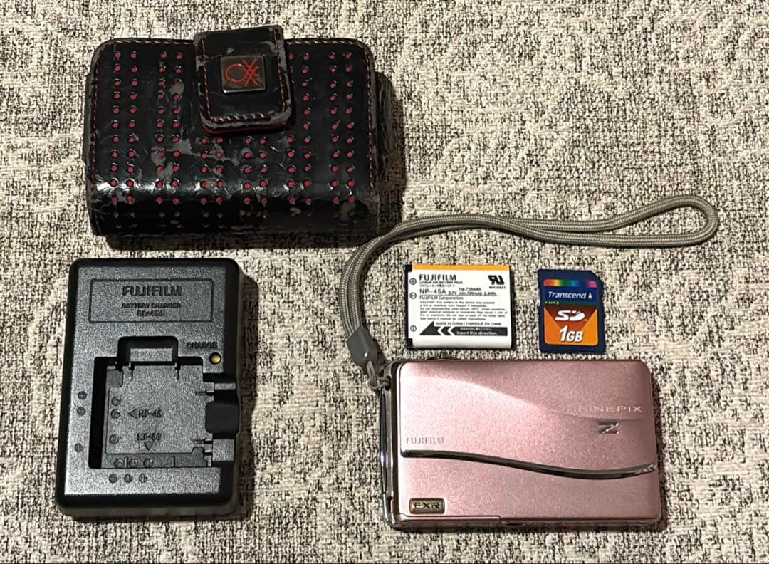 Fujifilm FinePix Z ピンク 富士フイルム Xシステム FUJIFILM FinePix JZ250 ピンク 1600万画素